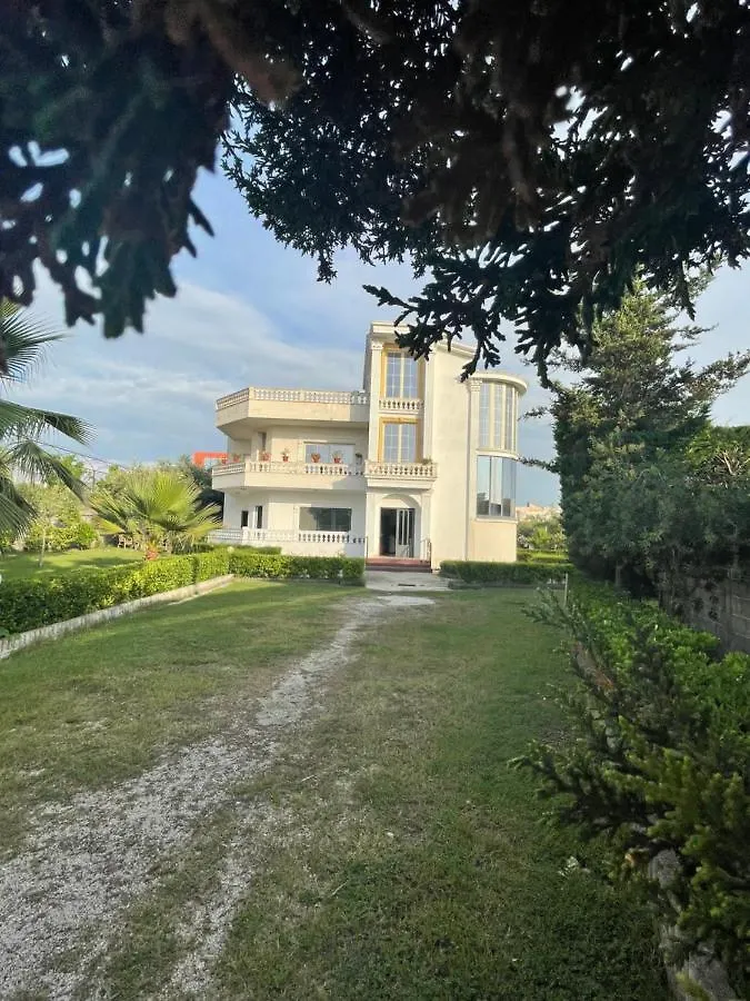 Appartement Vila Briart à Durrës